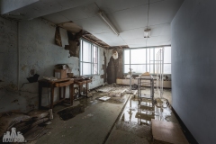 deadinside-urbex-dead-inside-natalia-sobanska-abandoned-abandoned-hospital-clinic-of-the-mainers-Japan-Haikyo-1-of-25