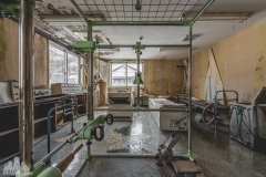 deadinside-urbex-dead-inside-natalia-sobanska-abandoned-abandoned-hospital-clinic-of-the-mainers-Japan-Haikyo-13-of-25