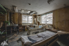 deadinside-urbex-dead-inside-natalia-sobanska-abandoned-abandoned-hospital-clinic-of-the-mainers-Japan-Haikyo-16-of-25
