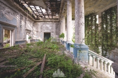 deadinside-urbex-dead-inside-natalia-sobanska-abandoned-abandoned-theater-abandoned-Abkhazia-ruins-Georgia-11-of-32