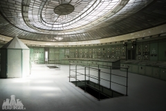 urbex, abandoned power plant, hungary, dead inside, natalia sobanska, control room, abandoned control room, beautiful-5